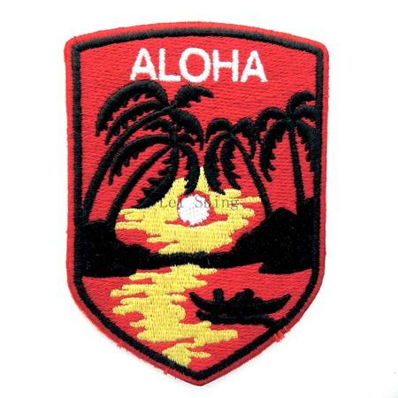 盾形夏威夷海岸 紅色繡花