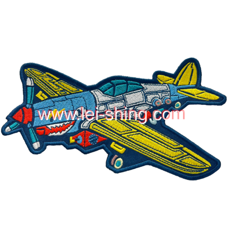 繡花藍色飛機章